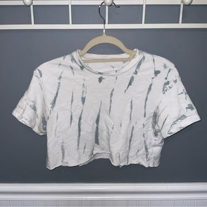 Cropped Tee